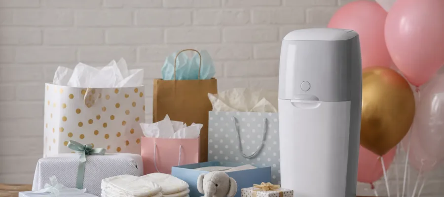 Geschenk- und Partyideen mit Windeleimer: Originelle Praesente und Spiele fuer Babyshowers